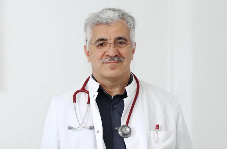 Arzt Ahmet Tambag